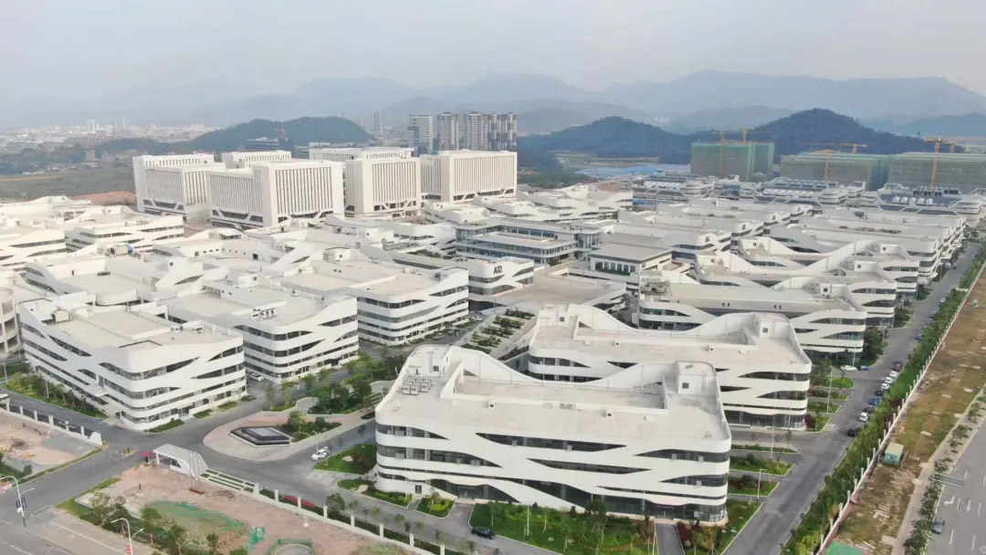 世俱杯官网保安服务进驻东莞粤海产业园！